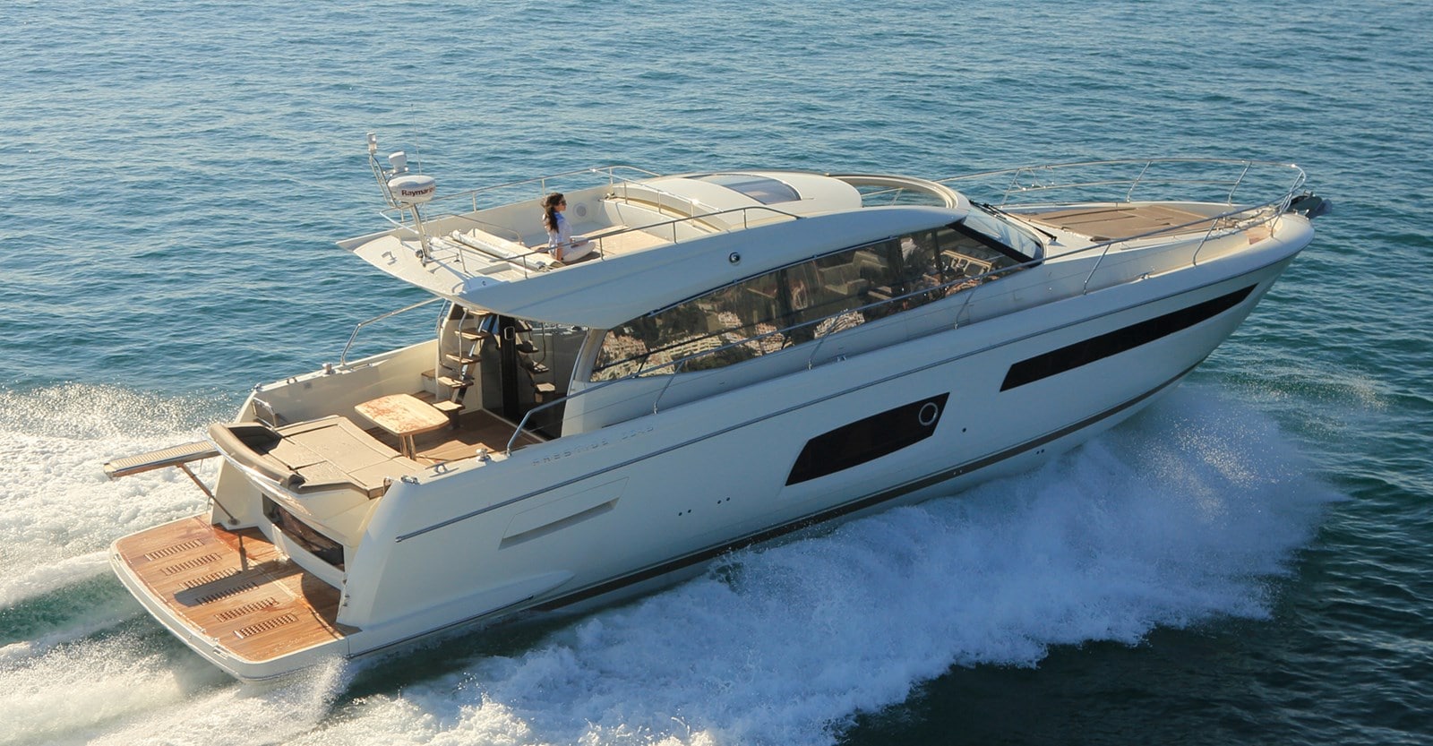 new prestige 560s yacht running