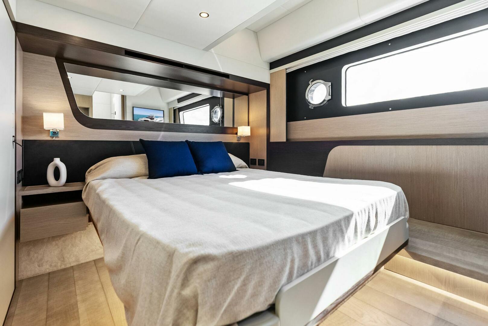 What you get on a flybridge yacht under 50 feet: The Absolute 47 Fly ...