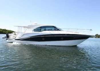 2014 Cruisers Yachts 41 Cantius OASIS