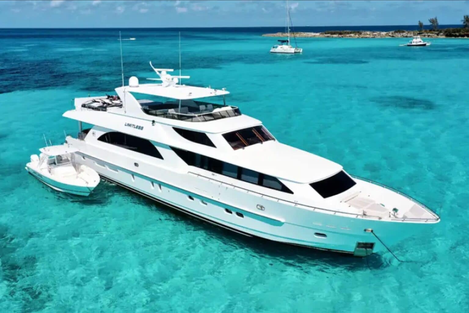 private mega yachts for sale